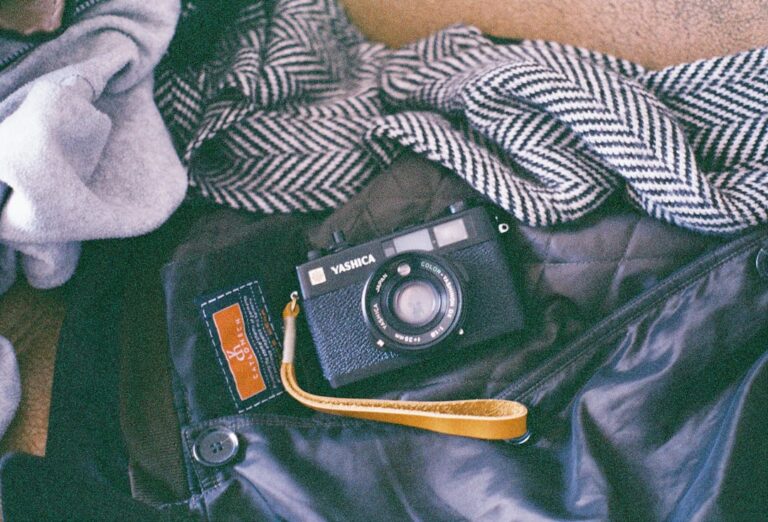 Top Must-Have Accessories for Hassle-Free Traveling